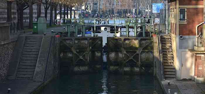 Ecluse Jaurès sur le Canal Saint Martin